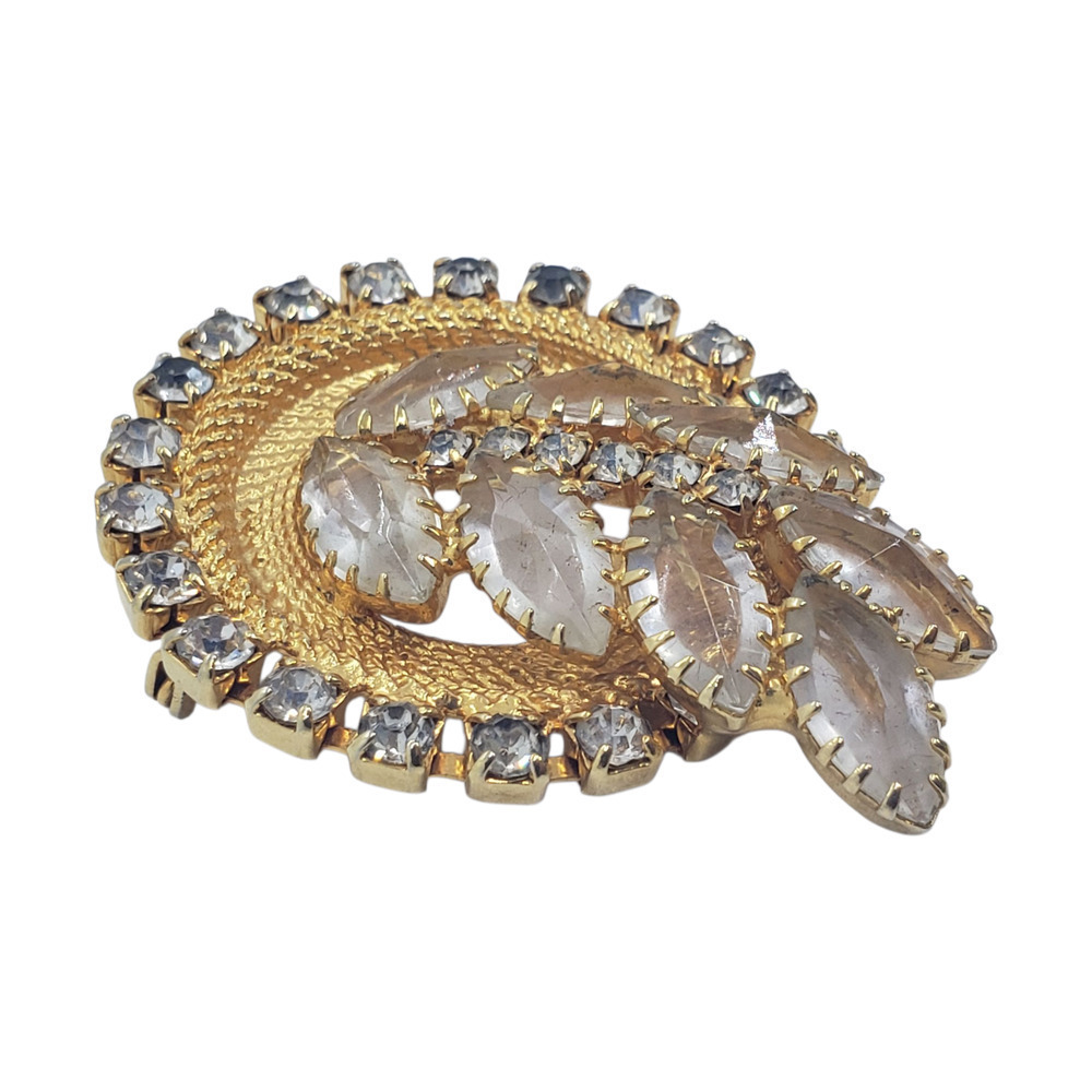 Vintage Gold & Clear Rhinestone Big Wreath Brooch Mesh Prong Set 1950s Stunning - Picture 2 of 11